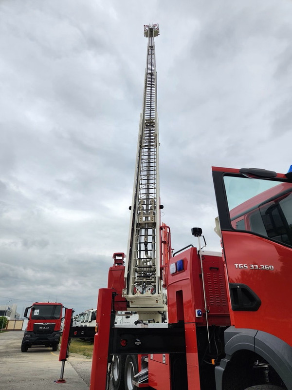 MAN TGS 33.360 6x4 BB CH F082 - 35 м 
