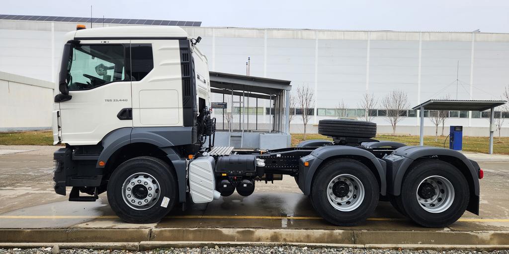 Седельный тягач MAN TGS 33.440 6x4 BB SA NM232 - Mediton Euro 2