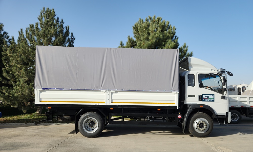 Бортовой автомобиль с тентом Howo-H3 4x2 - 8 т / 28 куб.м