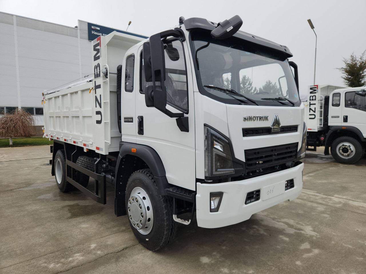 Автосамосвал Homan-M3 4x2 - 10 т / 9 куб.м