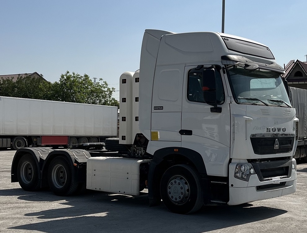 Howo-T7H 430 6x4 CNG - Euro 5 (пневмоподвеска)